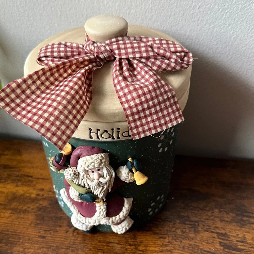 Crofton Santa Cookie Jar Christmas Ceramic Canister Happy Holidays Green Red Bow